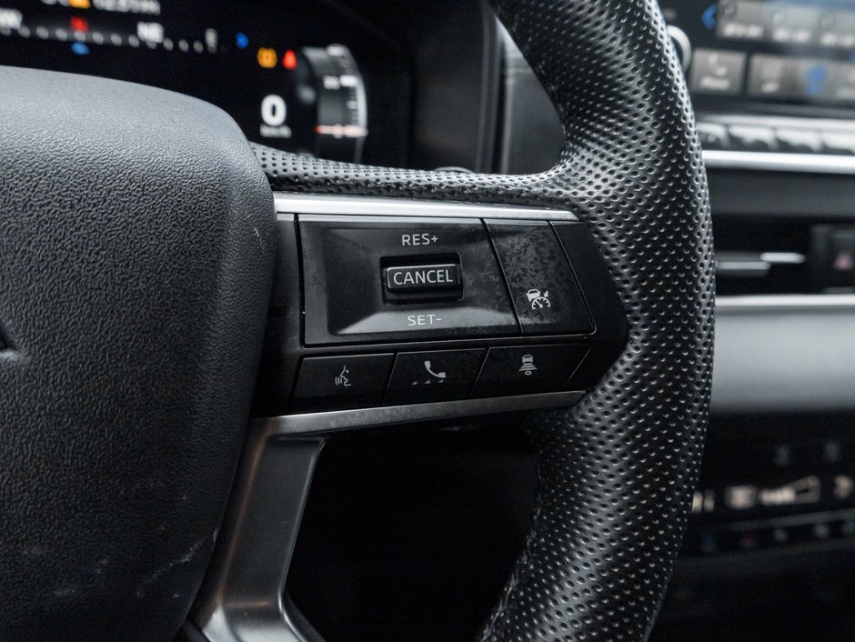 Mitsubishi Outlander PHEV SEL S-AWC CPO FINANCE RATES FOR AS LOW AS 0.90% 2023-9