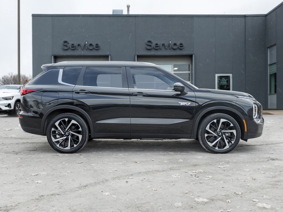 Mitsubishi Outlander PHEV SEL S-AWC CPO FINANCE RATES FOR AS LOW AS 0.90% 2023-5