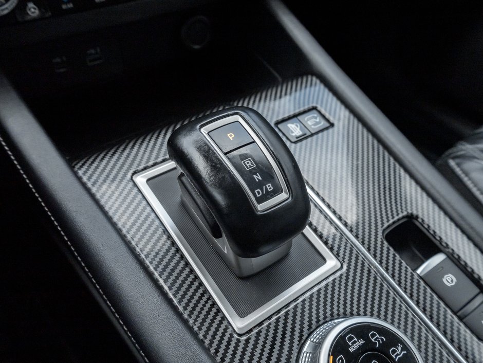 Mitsubishi Outlander PHEV SEL S-AWC CPO FINANCE RATES FOR AS LOW AS 0.90% 2023-16