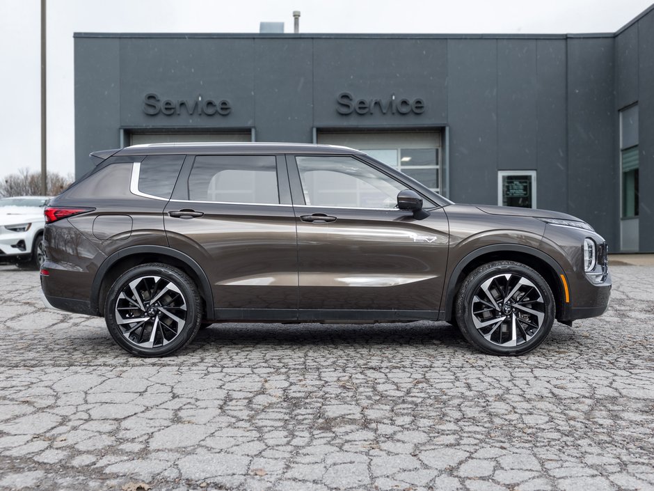 Mitsubishi Outlander PHEV SEL S-AWC CPO FINANCE RATES FOR AS LOW AS 0.90% 2023-4