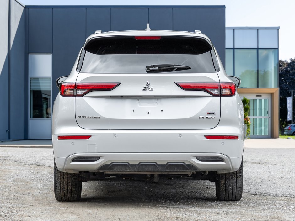 2023 Mitsubishi Outlander PHEV GT S-AWC CPO FINANCE RATES FOR AS LOW AS 0.90%-6
