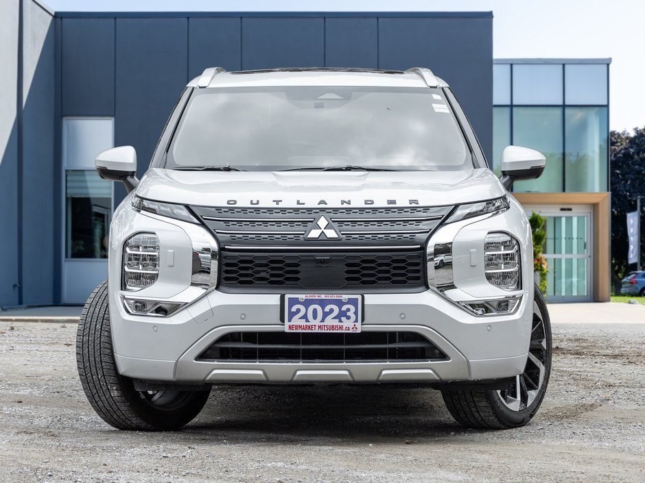 2023 Mitsubishi Outlander PHEV GT S-AWC CPO FINANCE RATES FOR AS LOW AS 0.90%-1