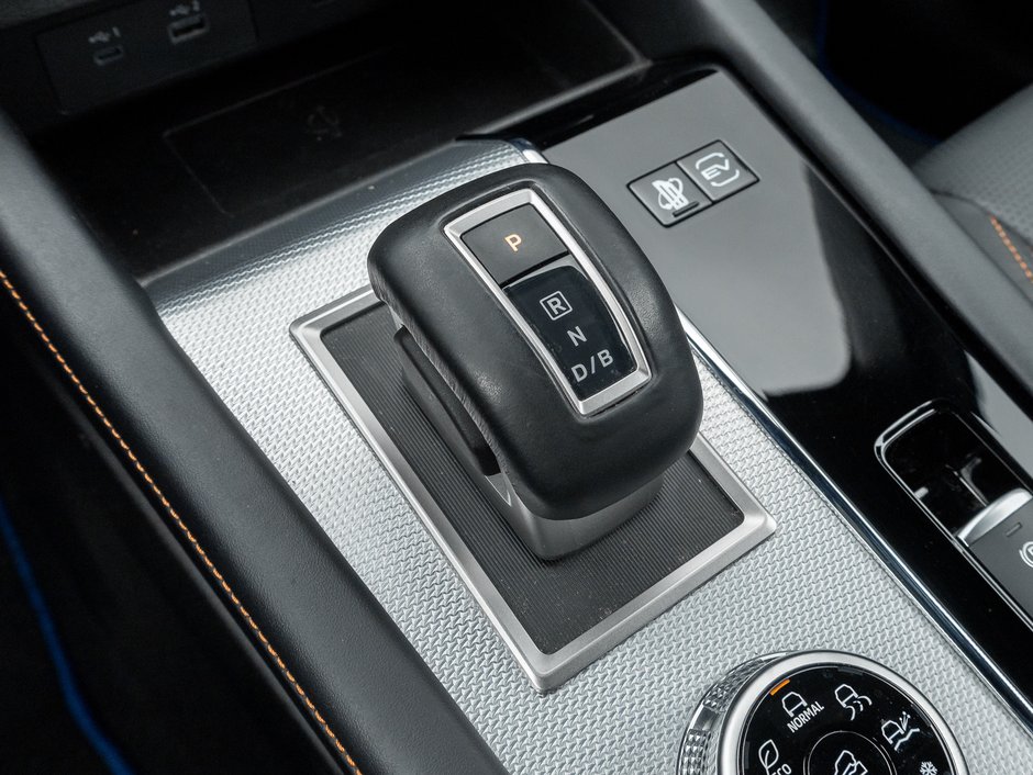2023 Mitsubishi Outlander PHEV GT S-AWC CPO FINANCE RATES FOR AS LOW AS 0.90%-18