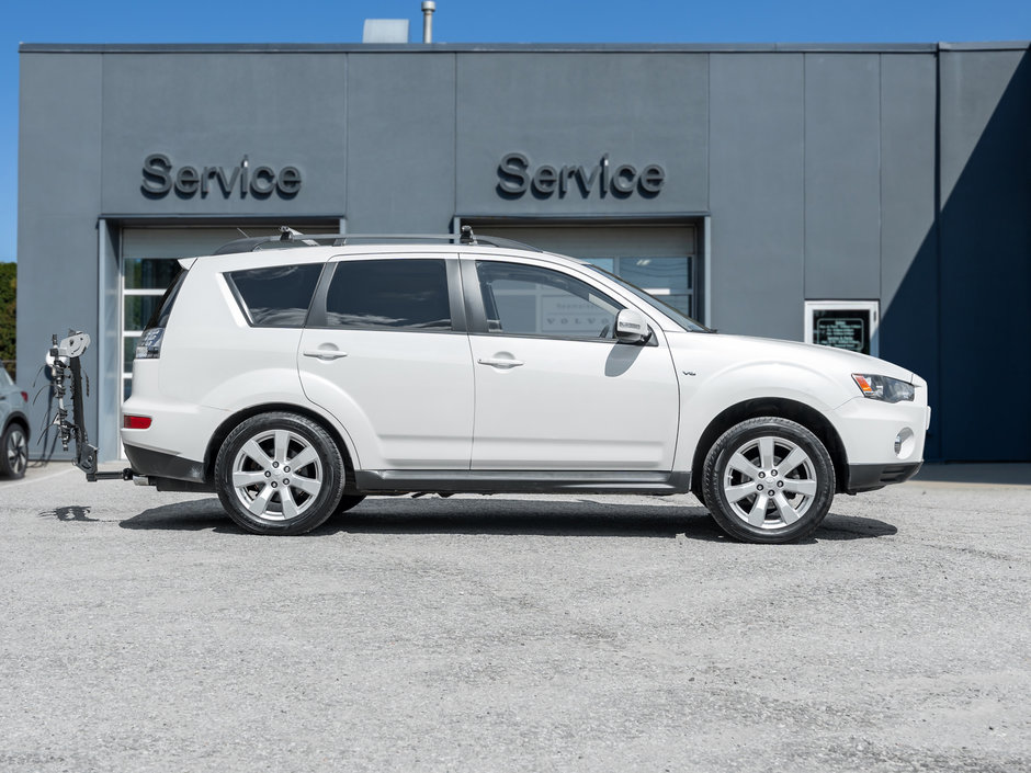 Mitsubishi Outlander 4WD 4dr LS 2012-4