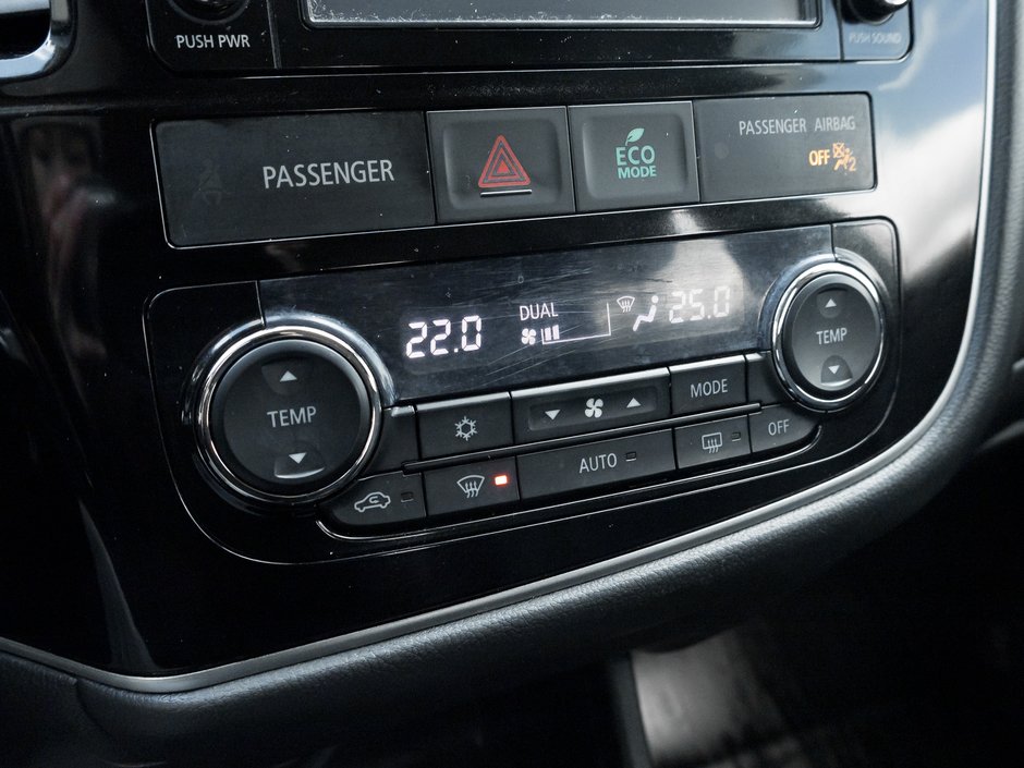 Mitsubishi Outlander AWC 4dr GT   FINANCE FOR AS LOW AS 8.99% 2016-15