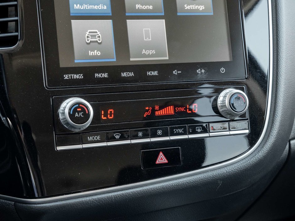 Mitsubishi Outlander GT S-AWC   FIANCNE AS LOW AS 7.99% 2020-16