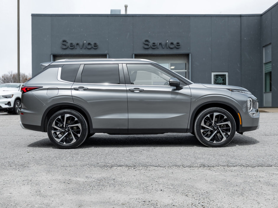 Mitsubishi Outlander LE Premium CPO FINANCE RATES FOR AS LOW AS 0.9% 2022-4