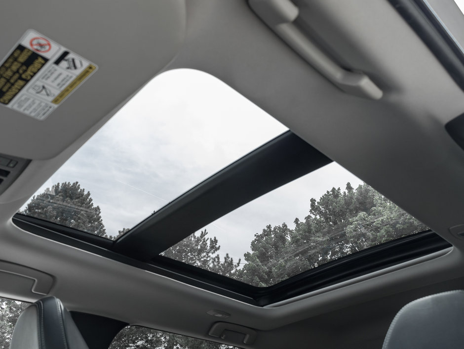 Mitsubishi Outlander LE Premium CPO FINANCE RATES FOR AS LOW AS 0.9% 2022-20