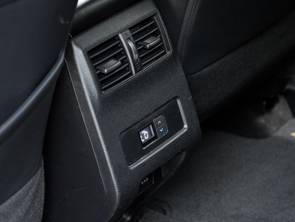 Mitsubishi Outlander LE Premium CPO FINANCE RATES FOR AS LOW AS 0.9% 2022-23