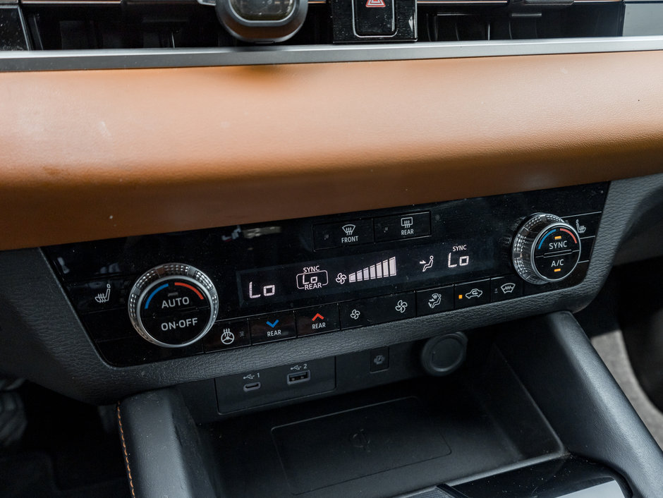 Mitsubishi Outlander GT Premium S-AWC CPO FINANCE RATES AS LOW AS 0.90% 2022-21