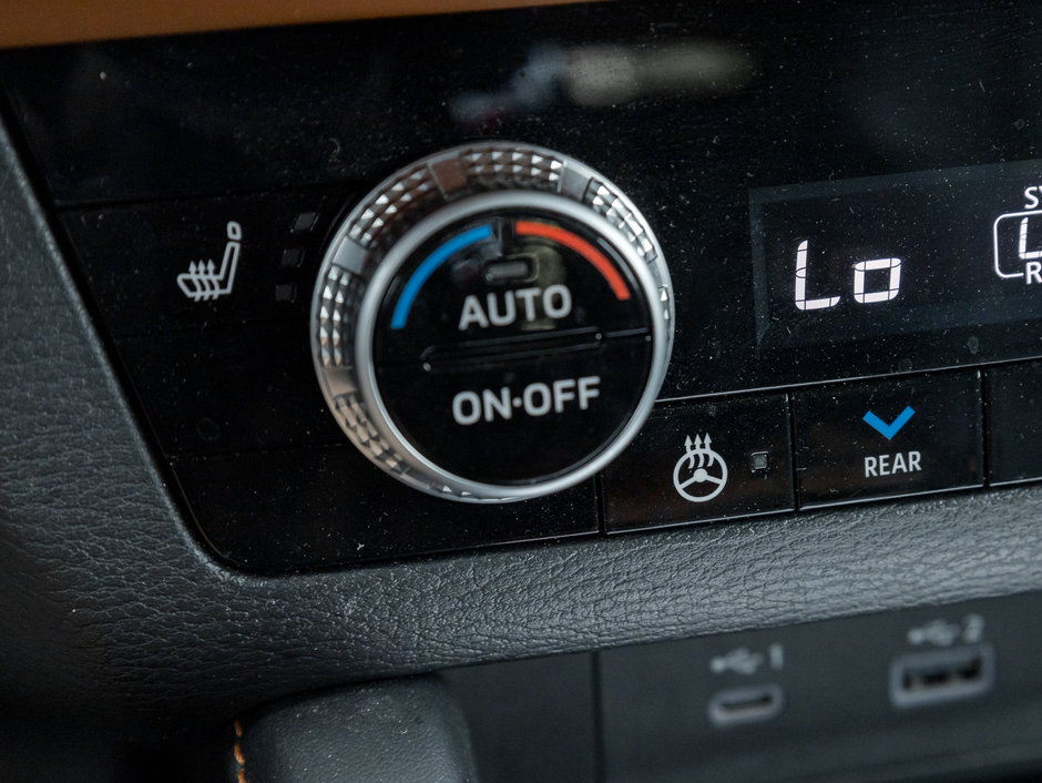 Mitsubishi Outlander GT Premium S-AWC CPO FINANCE RATES AS LOW AS 0.90% 2022-22