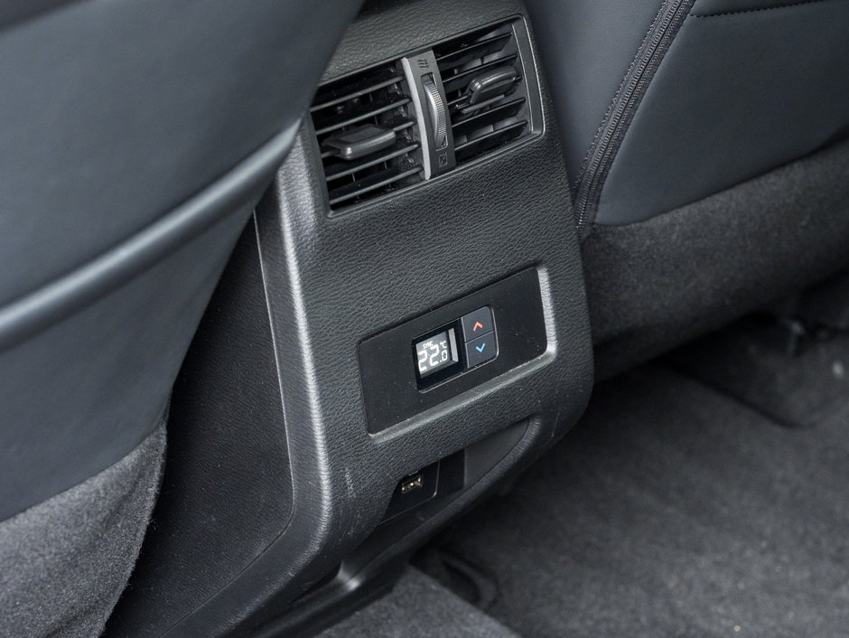 2022 Mitsubishi Outlander LE Premium S-AWC CPO FINANCE RATES AS LOW AS 0.90%-21