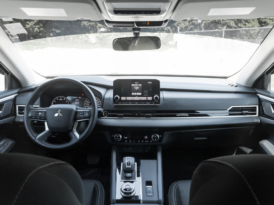 2022 Mitsubishi Outlander ES S-AWC CPO FINANCE RATES FOR AS LOW AS 0.9%-21