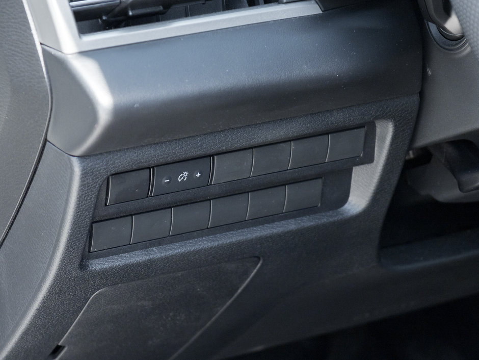 2022 Mitsubishi Outlander ES S-AWC CPO FINANCE RATES FOR AS LOW AS 0.9%-13