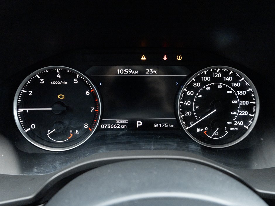 2022 Mitsubishi Outlander LE S-AWC   CPO FINANCE RATES FOR AS LOW AS 0.90%-8
