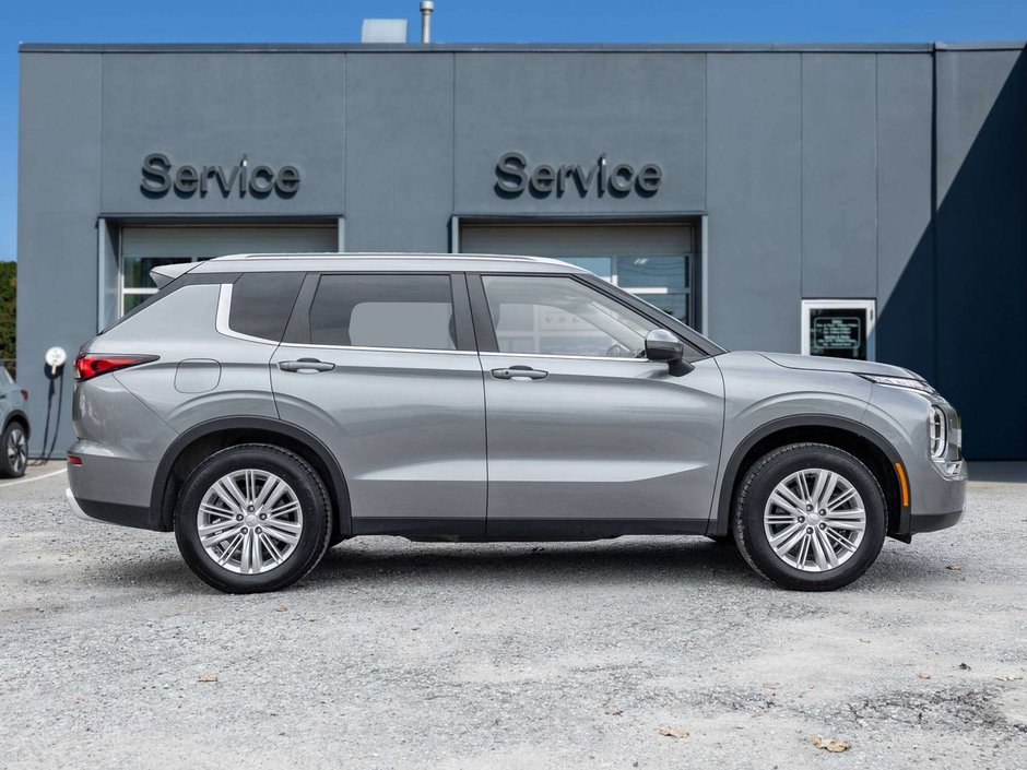 Mitsubishi Outlander SE S-AWC CPO FINANCE RATES FOR AS LOW AS 0.90% 2022-4