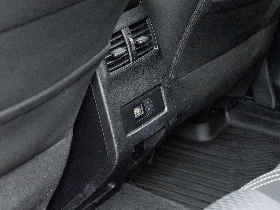 Mitsubishi Outlander SE S-AWC CPO FINANCE RATES FOR AS LOW AS 0.90% 2022-20