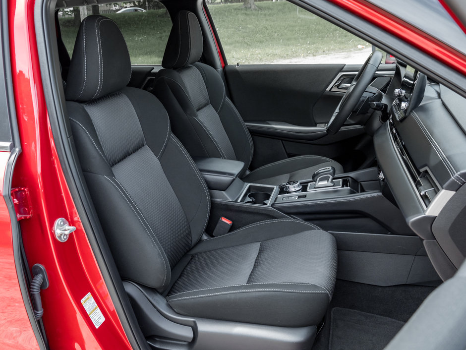 Mitsubishi Outlander LE S-AWC CPO  FINANCE RATES FOR AS LOW AS 0.9% 2023-21
