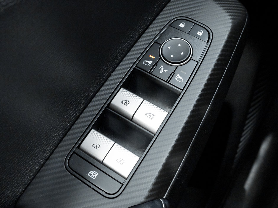 Mitsubishi Outlander LE S-AWC CPO  FINANCE RATES FOR AS LOW AS 0.9% 2023-14