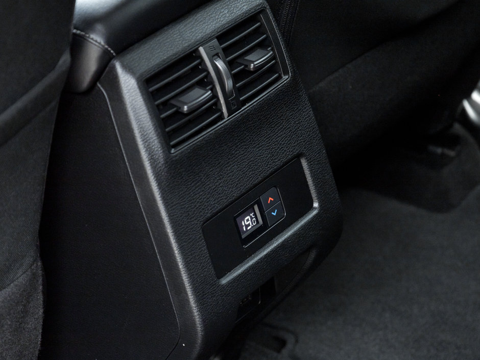 Mitsubishi Outlander LE S-AWC CPO  FINANCE RATES FOR AS LOW AS 0.9% 2023-23