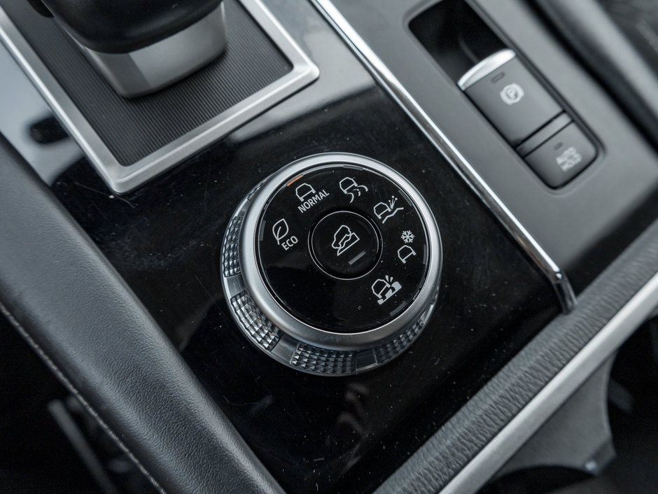 Mitsubishi Outlander LE S-AWC CPO  FINANCE RATES FOR AS LOW AS 0.9% 2023-16