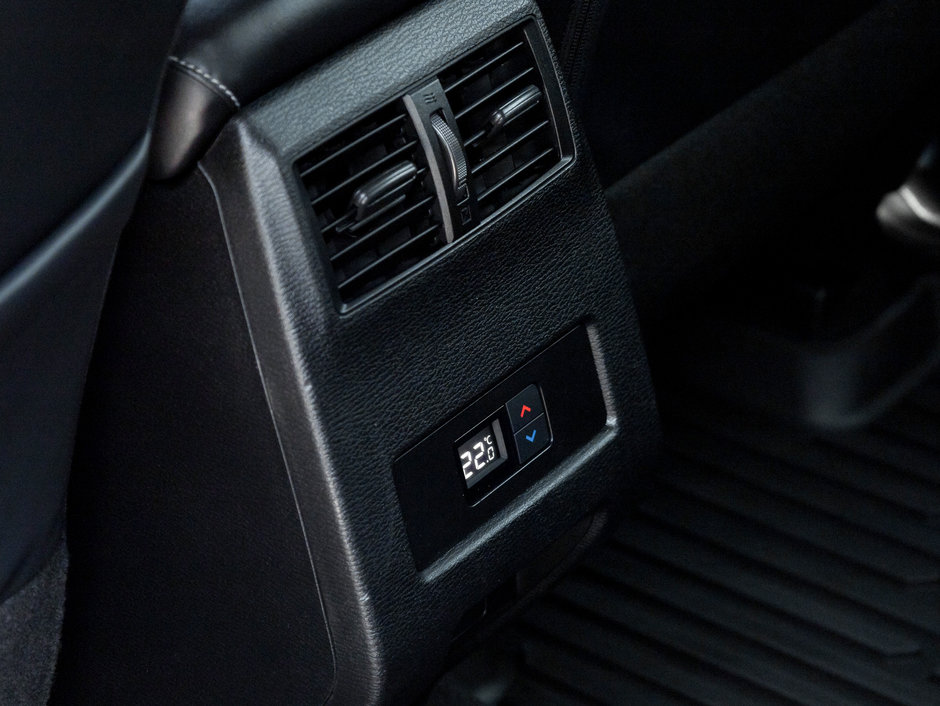 Mitsubishi Outlander LE Premium S-AWC CPO FINANCE RATES AS LOW AS 0.90% 2023-23