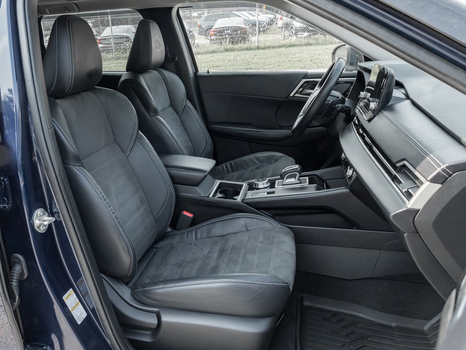 2023 Mitsubishi Outlander LE S-AWC CPO  FINANCE RATES FOR AS LOW AS 0.9%-22