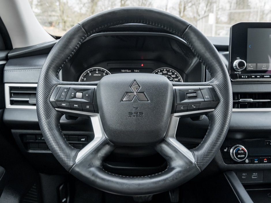 2024 Mitsubishi Outlander SE S-AWC CPO FINANCE RATES FOR AS LOW AS 0.90%-7