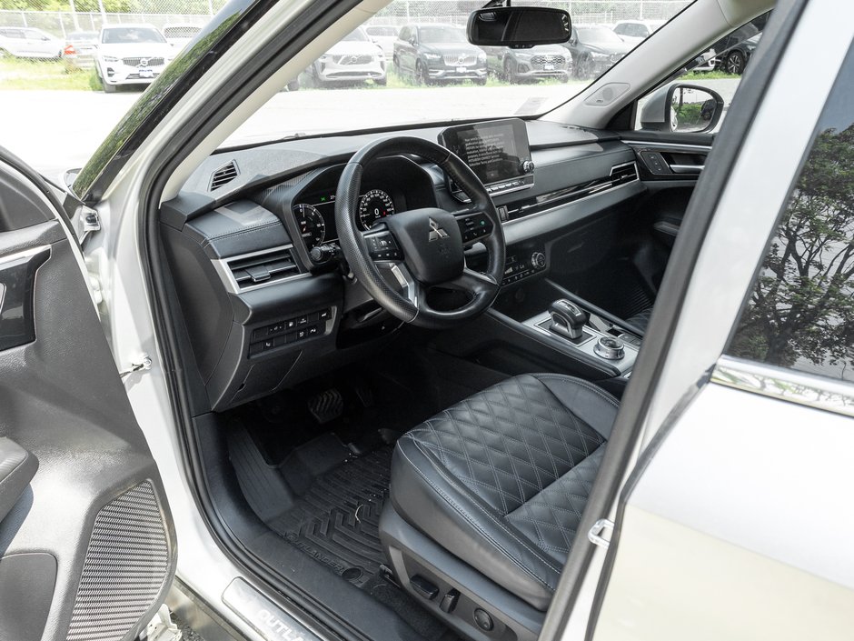 2024 Mitsubishi Outlander PHEV GT S-AWC CPO FINANCE RATES FOR AS LOW AS 0.90%-6
