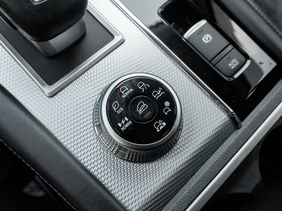 2024 Mitsubishi Outlander PHEV GT S-AWC CPO FINANCE RATES FOR AS LOW AS 0.90%-18