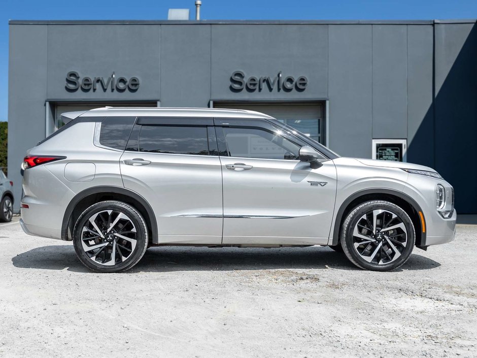 Mitsubishi Outlander GT 2024-4