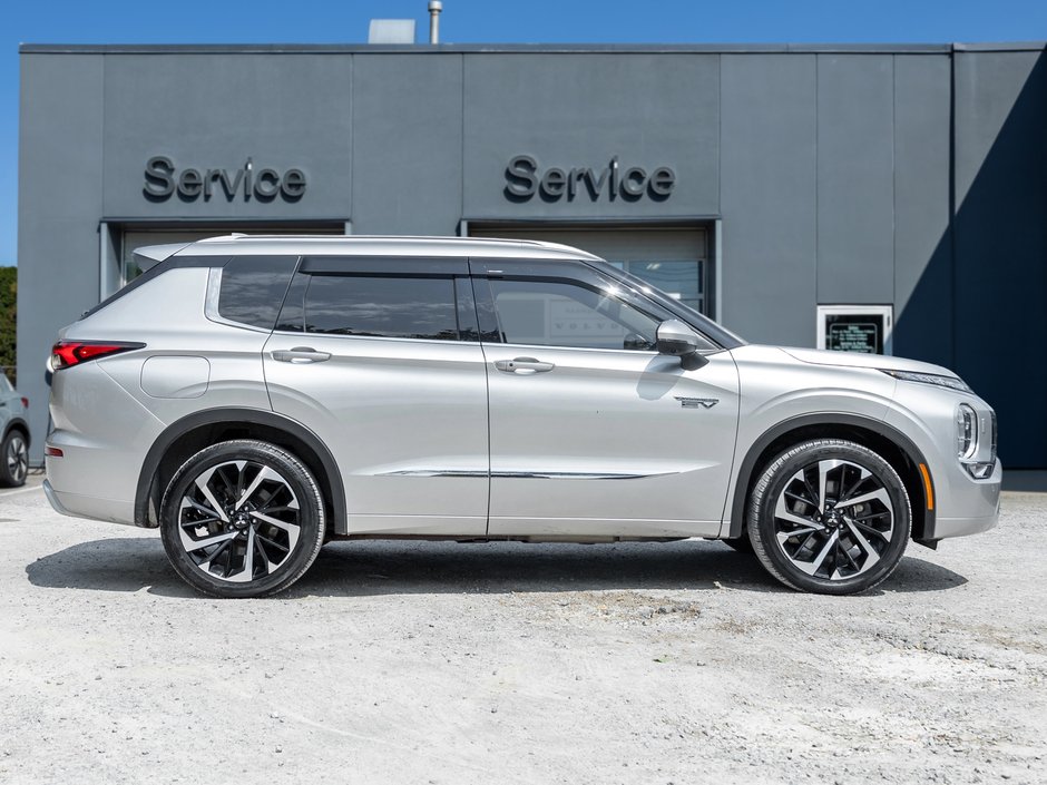 2024 Mitsubishi Outlander PHEV GT S-AWC CPO FINANCE RATES FOR AS LOW AS 0.90%-4