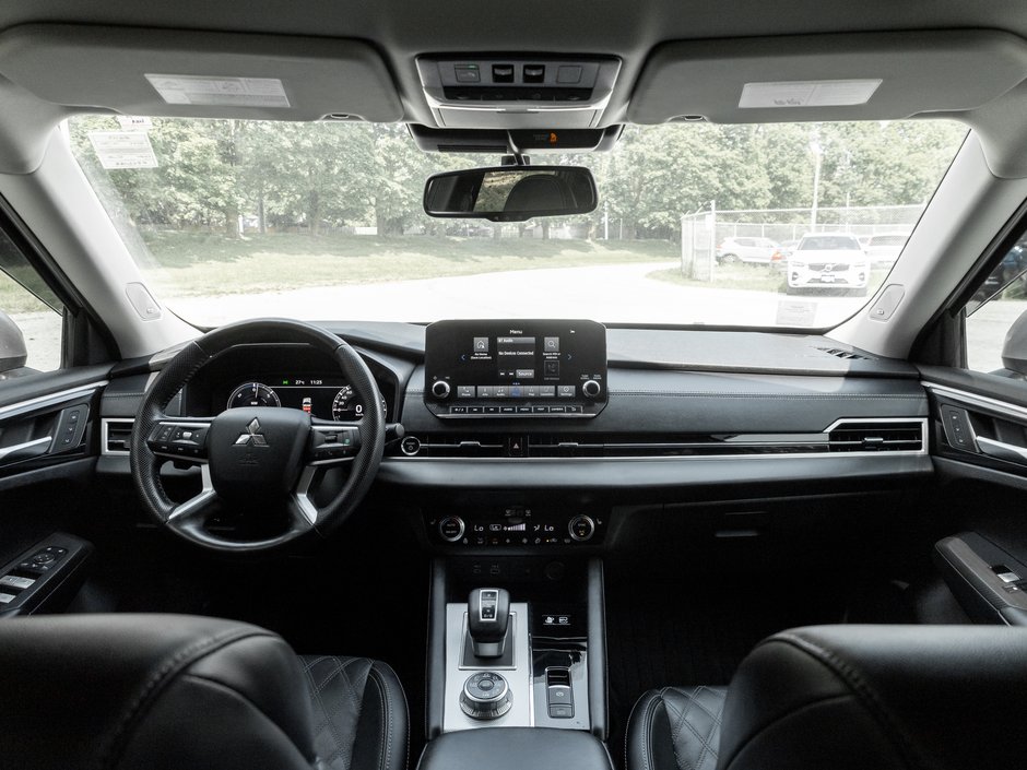 2024 Mitsubishi Outlander PHEV GT S-AWC CPO FINANCE RATES FOR AS LOW AS 0.90%-26
