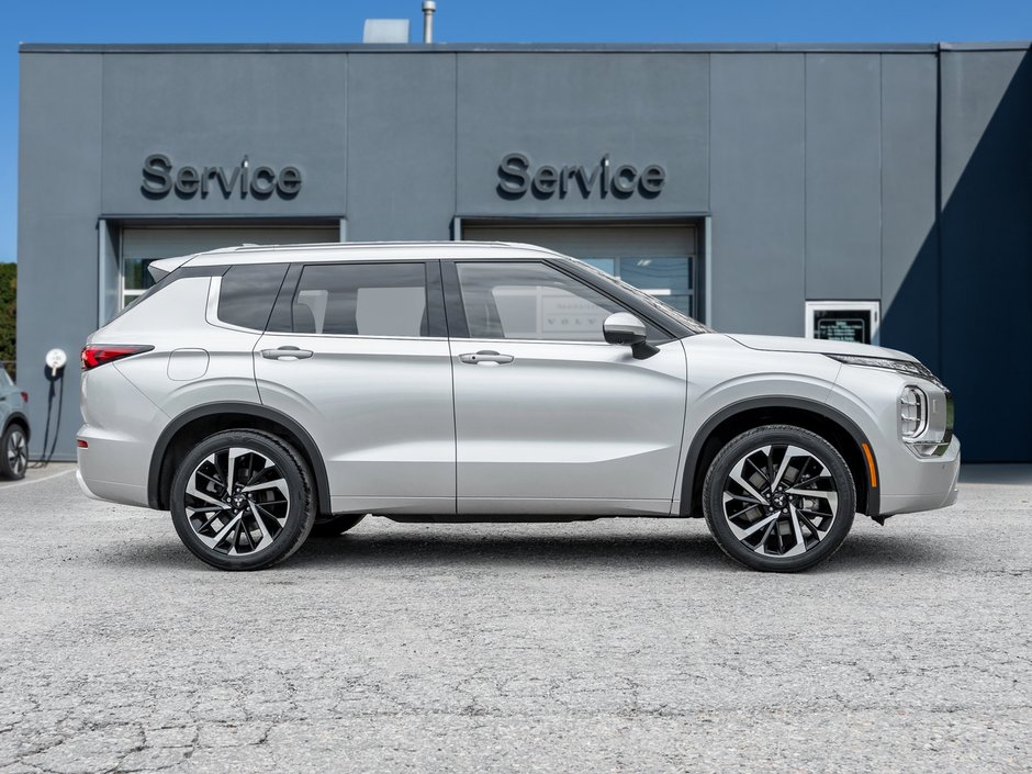 2024 Mitsubishi Outlander GT Premium S-AWC CPO FINANCE RATES FOR 0.90%-4