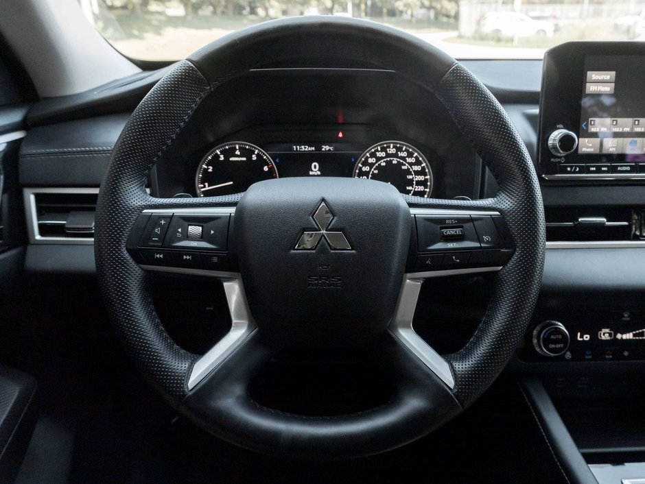 2024 Mitsubishi Outlander SE S-AWC CPO FINANCE RATES FOR AS LOW AS 0.90%-7