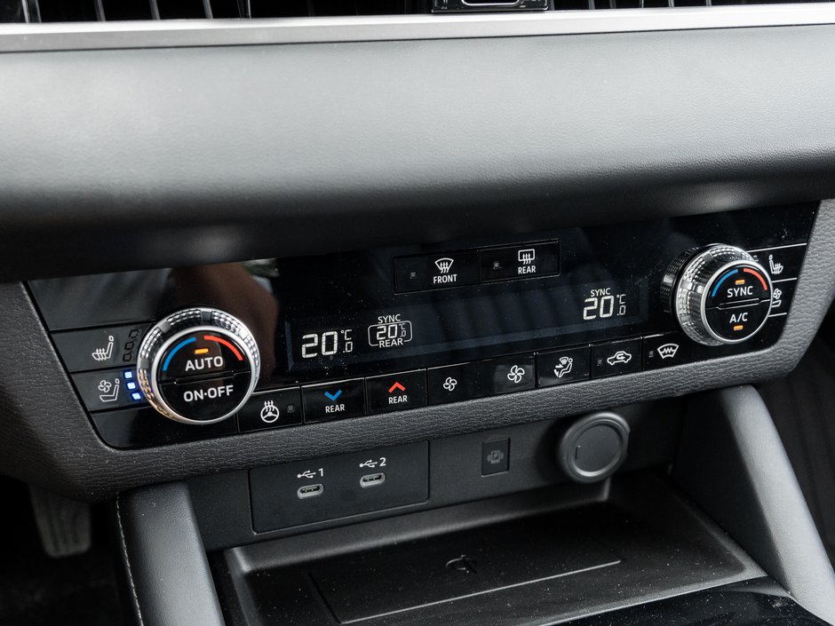 2025 Mitsubishi Outlander GT S-AWC CPO FINANCE RATES FOR AS LOW AS 0.90%-22