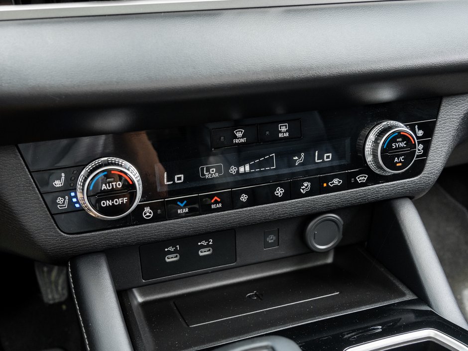2025 Mitsubishi Outlander GT S-AWC CPO FINANCE RATES FOR AS LOW AS 0.90%-22