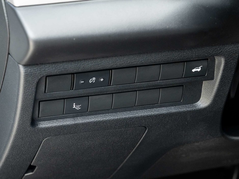 2025 Mitsubishi Outlander GT S-AWC CPO FINANCE RATES FOR AS LOW AS 0.90%-17