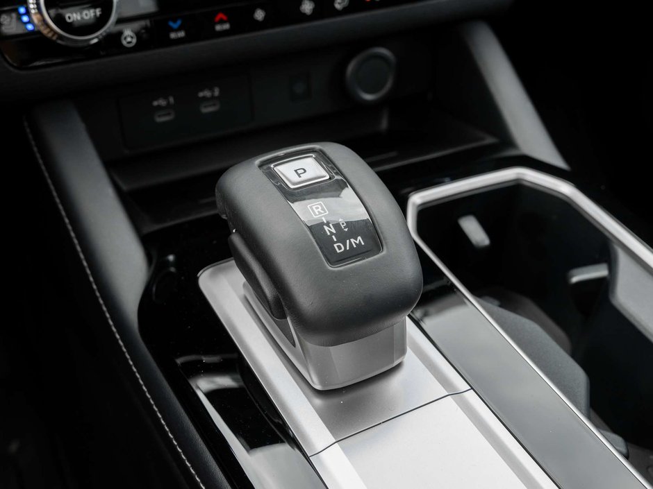 2025 Mitsubishi Outlander GT S-AWC CPO FINANCE RATES FOR AS LOW AS 0.90%-18