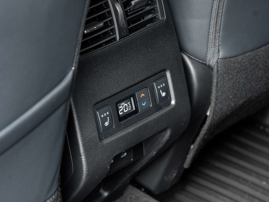 2025 Mitsubishi Outlander GT S-AWC CPO FINANCE RATES FOR AS LOW AS 0.90%-27