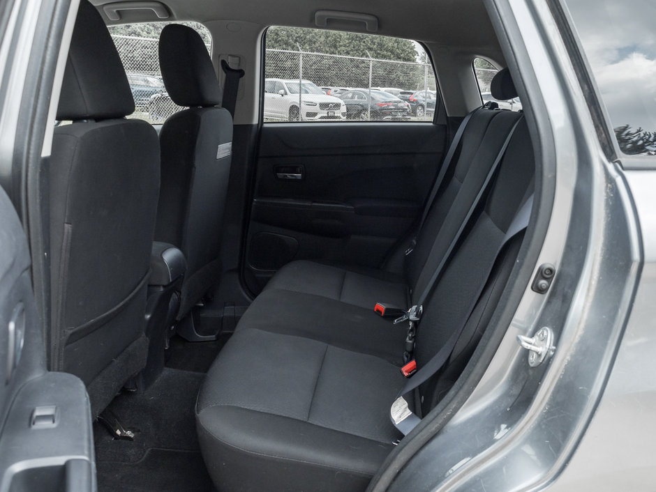 Mitsubishi RVR 2WD 4dr Man ES 2011-19