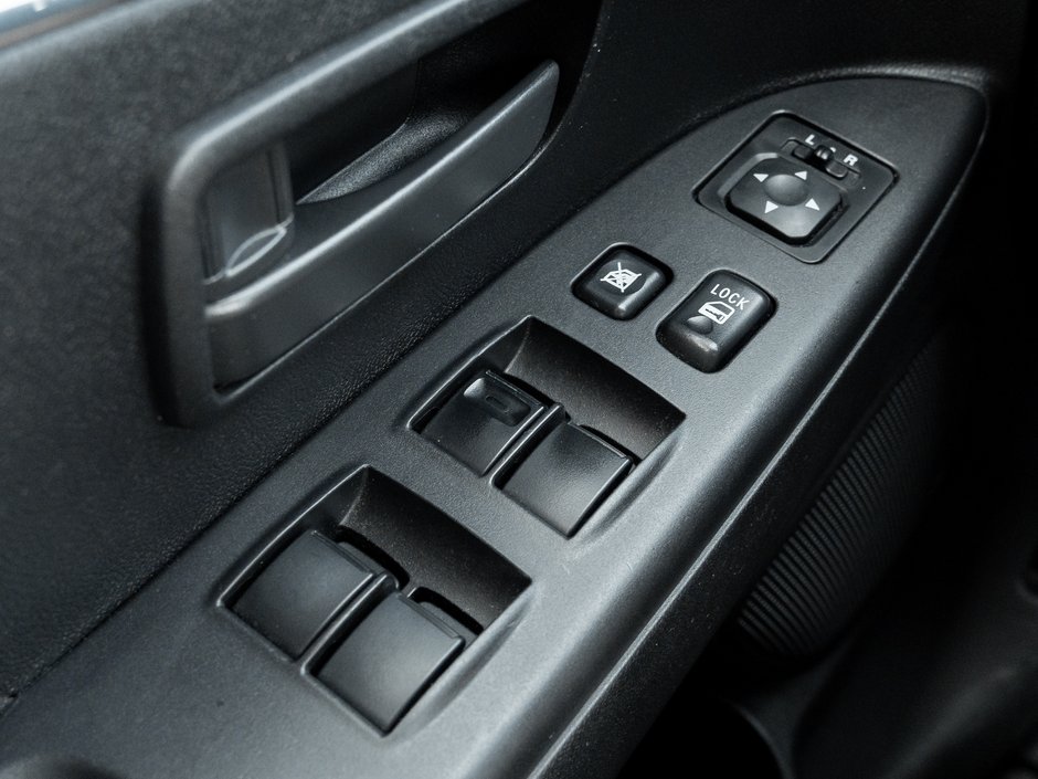 2015 Mitsubishi RVR 2WD 4dr Manual ES   AS IS-10