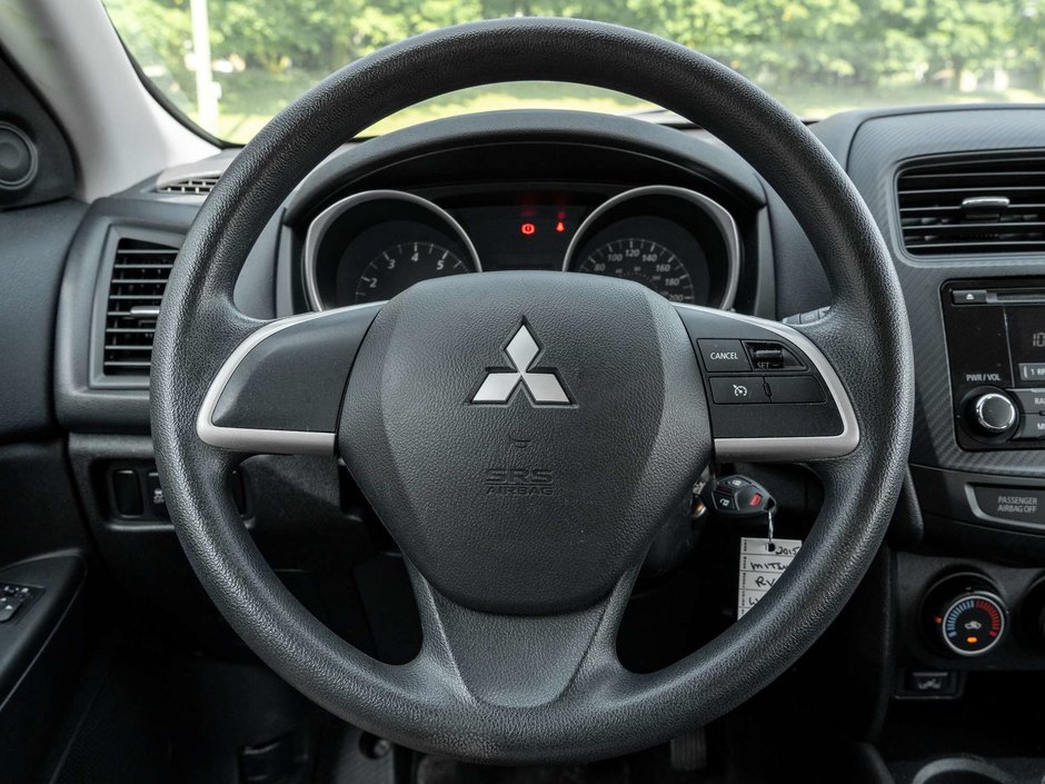 Mitsubishi RVR 2WD 4dr Manual ES   AS IS 2015-7