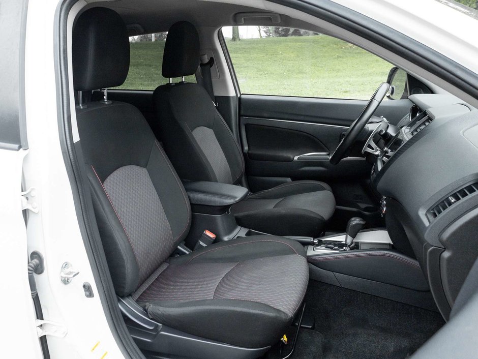 2018 Mitsubishi RVR SE LTD AWC   TRADE IN   AS IS-19