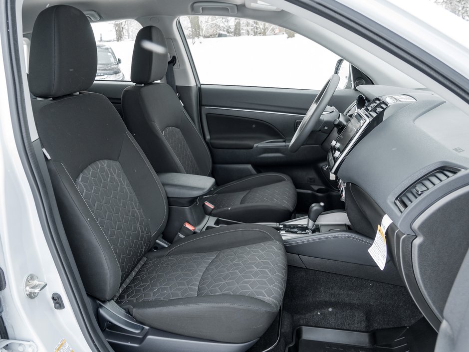 2022 Mitsubishi RVR ES FWD   CPO FINANCE RATES FOR AS LOW AS 0.90%-17