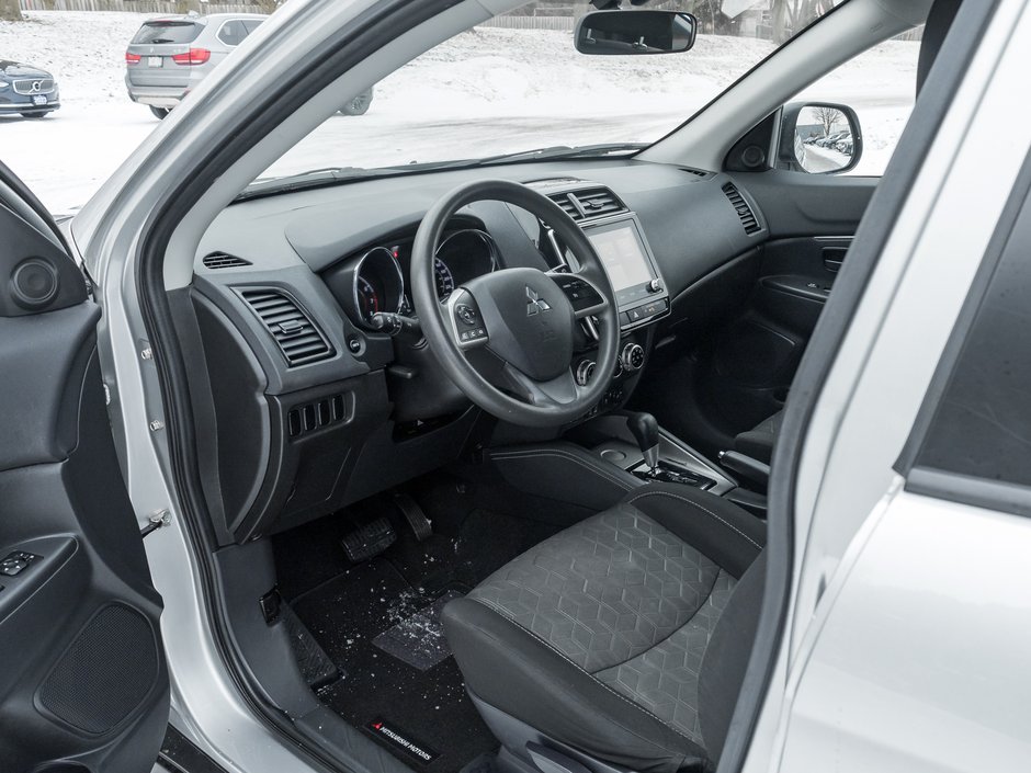 Mitsubishi RVR ES FWD   CPO FINANCE RATES FOR AS LOW AS 0.90% 2022-6