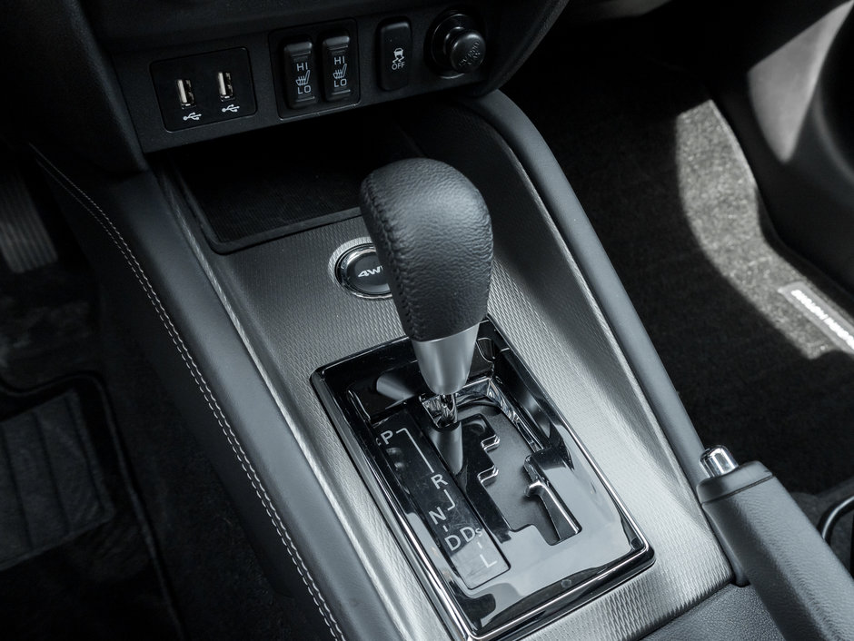 2023 Mitsubishi RVR SE AWC CPO FINANCE RATES FOR AS LOW AS 0.9%-13