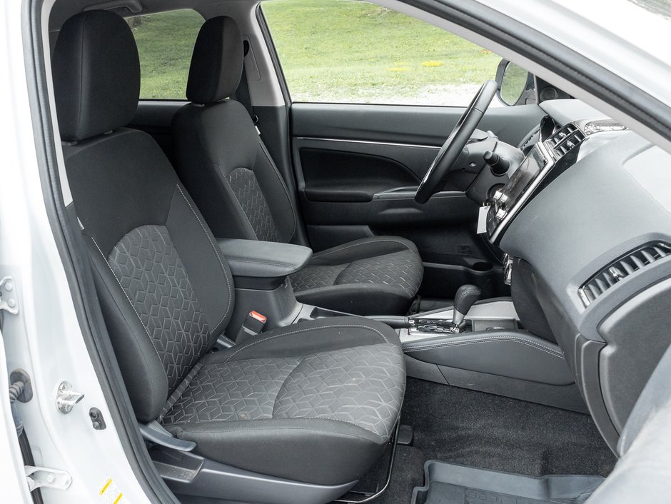 2023 Mitsubishi RVR SE AWC   CPO FINANCE RATES FOR AS LOW AS 0.90%-17