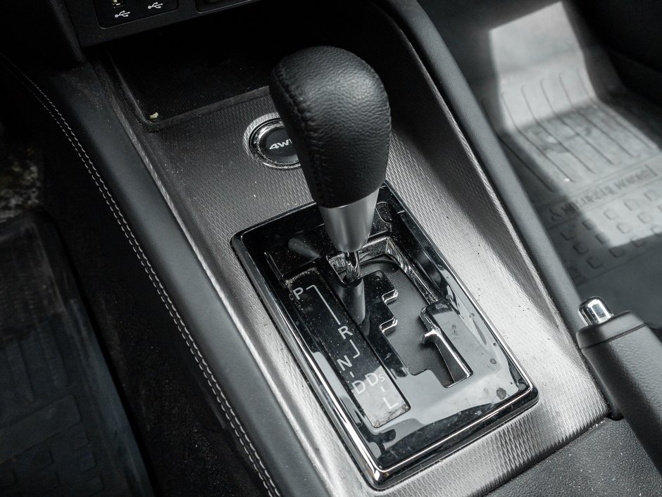 2023 Mitsubishi RVR SE AWC   CPO FINANCE RATES FOR AS LOW AS 0.90%-13