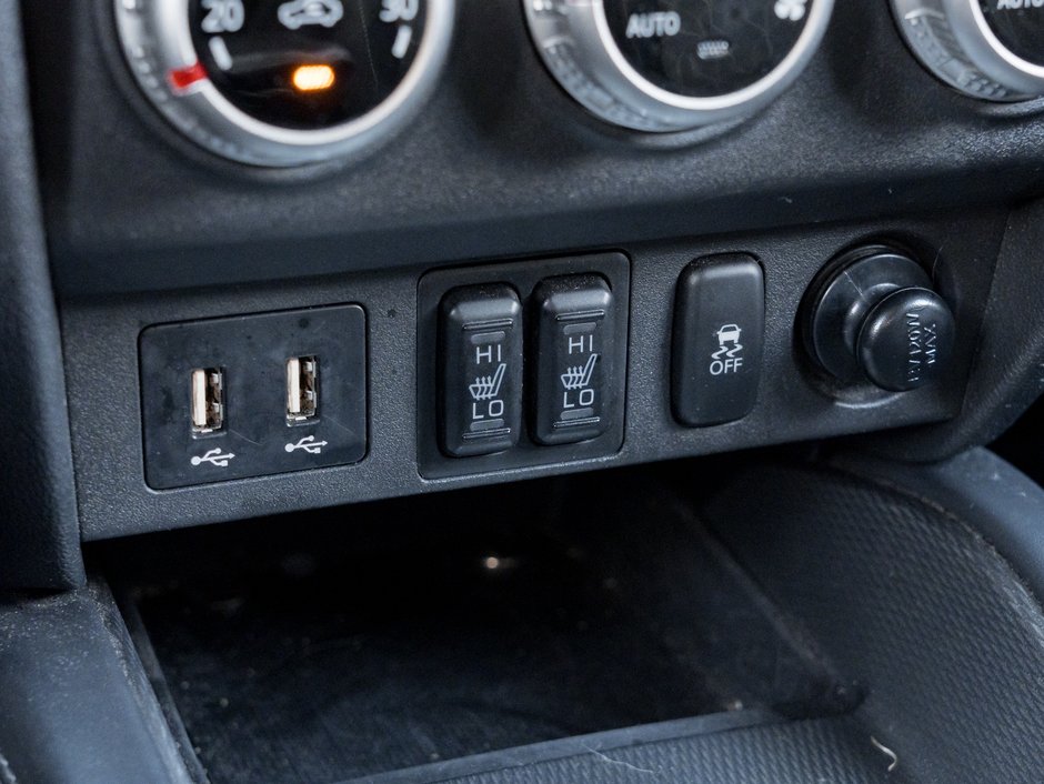 Mitsubishi RVR ES AWC   CPO FINANCE RATES FOR AS LOW AS 0.90% 2024-15